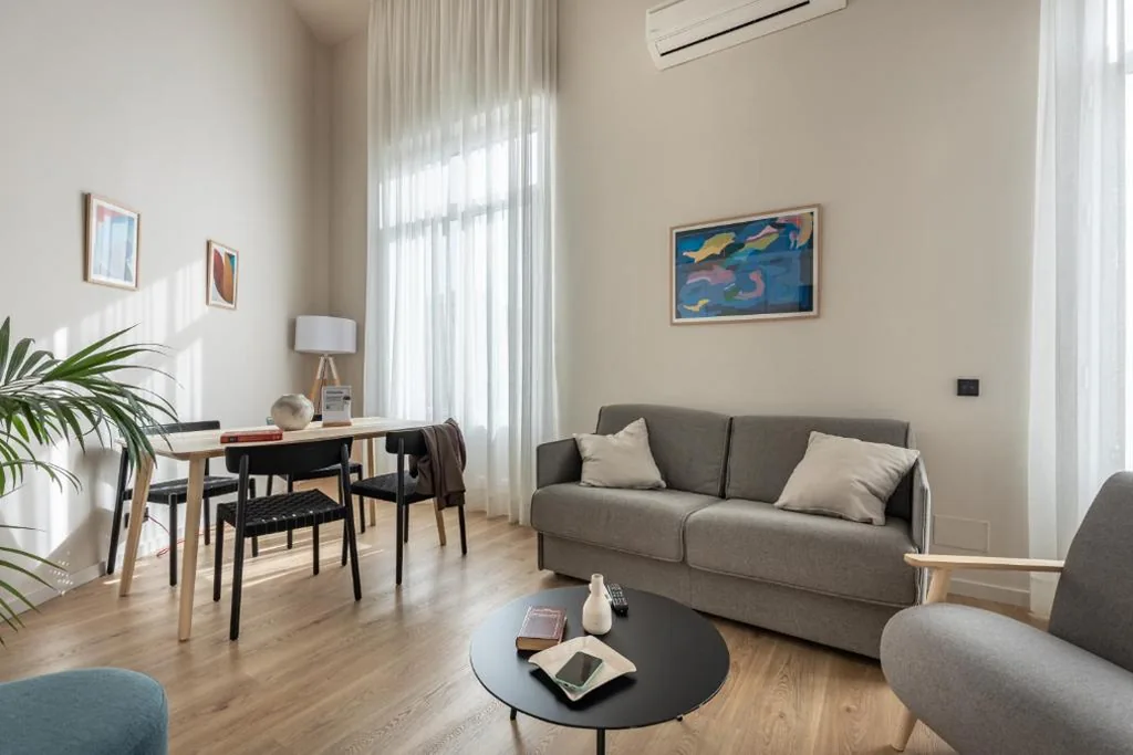 Estúdio Duplex (máximo 3) — Líbere Madrid Palacio Real