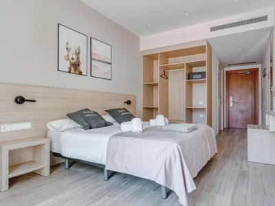 Limehome Barcelona Carrer de Besalú 82 — foto 4