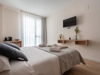 Limehome Barcelona Carrer de Besalú 82 — foto 12