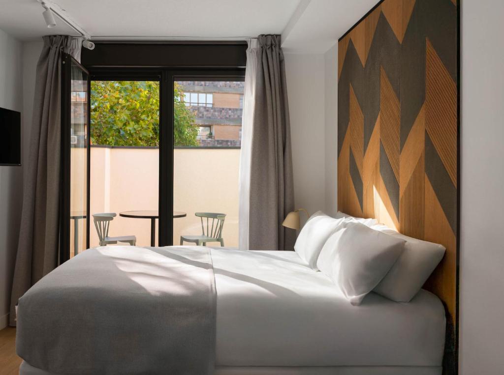 Limehome Madrid Calle de Bolivia