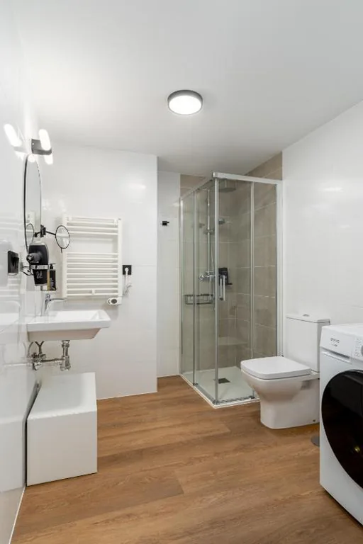 Appartement de deux chambres avec terrasse sur le toit — Limehome Oviedo Calle Postigo Bajo