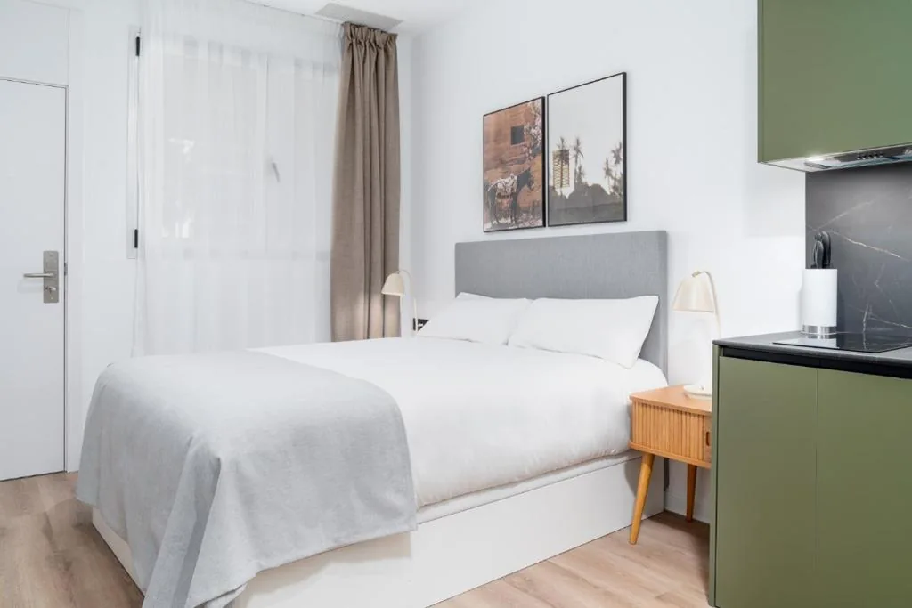 Estudio adaptado para sillas de ruedas — Limehome Valencia Carrer D'antonio Ferrandis