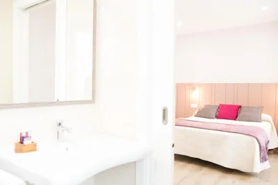 Linares Rooms Santiago — Foto 11