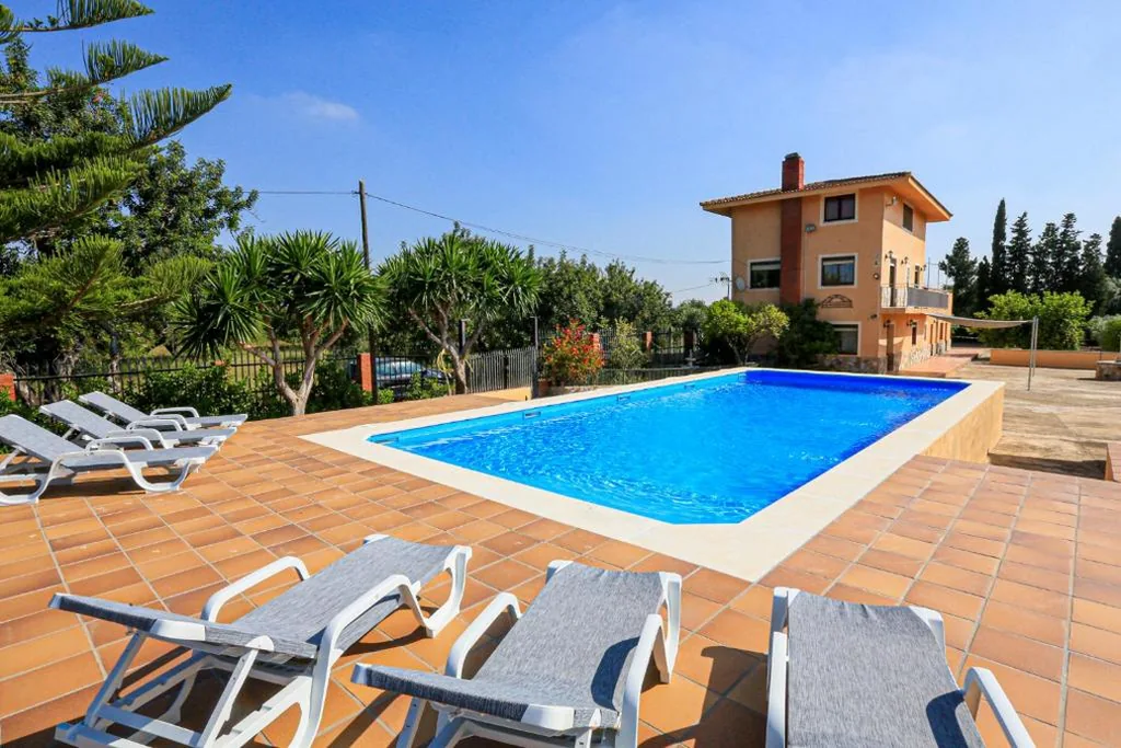 Villa — LITORAL COSTA DORADA - LA HIGUERITA Only families