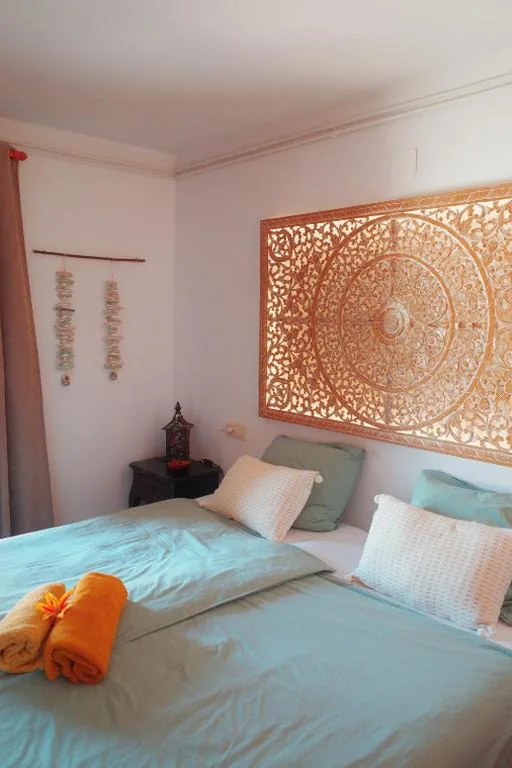 Doppelzimmer mit eigenem Bad – 1 oder 2 Betten — Little Bali Jávea