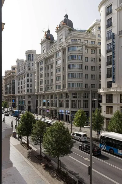 Live it Madrid Gran Vía — foto 5