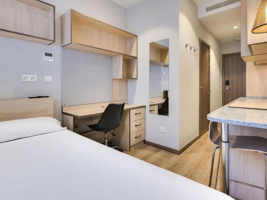 Einzelzimmer Superior — Livensa Living Studios Málaga Feria
