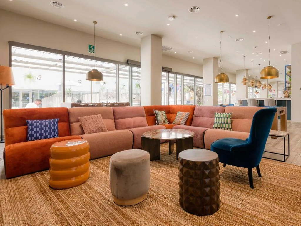 Livensa Living Studios Valencia Marina Real
