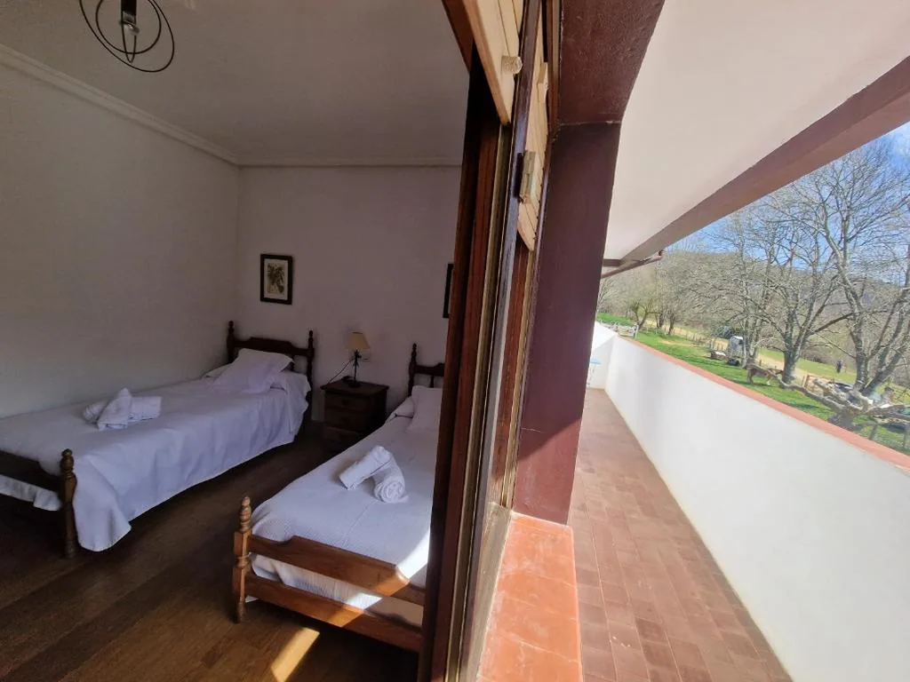 Apartment with Mountain View — Lizuniaga - Alojamiento de montaña