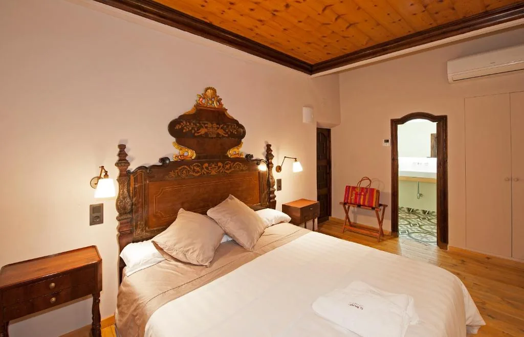 Suite Superior — Lo Palauet de la Muralla