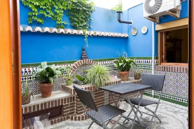 Lola´s winery house, andalusian patio — foto 7