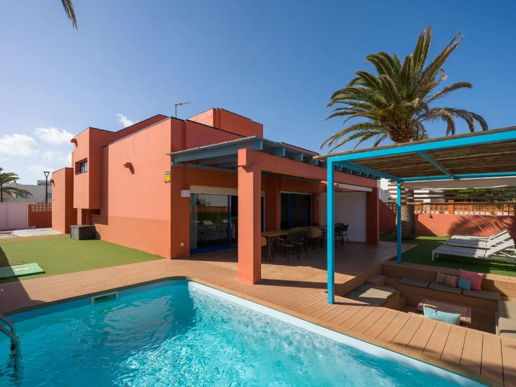 Villa mit privatem Pool — Long Beach By CanariasGetaway