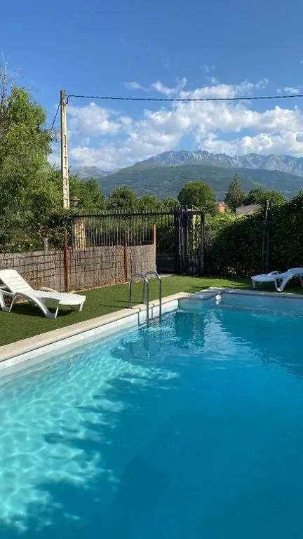Villa — Los 11 Postes