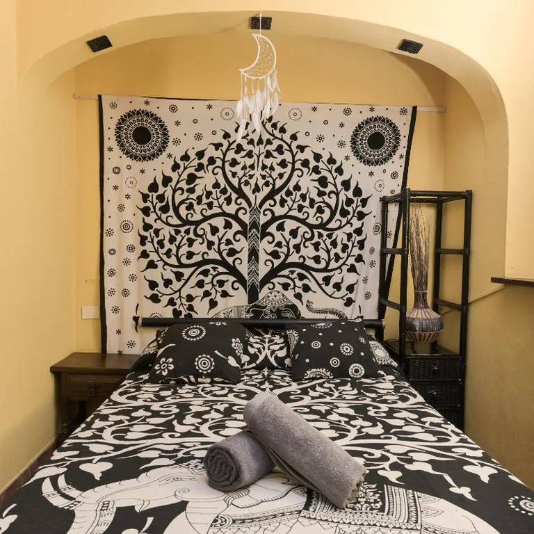Small Double Room — Los Amigos Nest Hostel