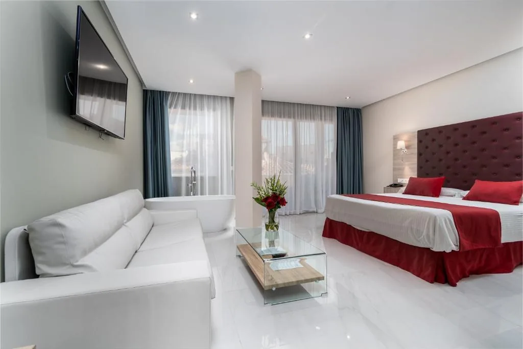 Suite Junior — Los Arcos