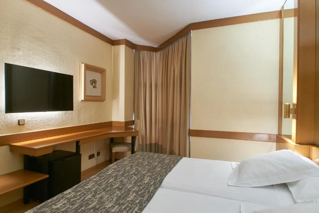 Kamer met inbegrepen parkeren - 1 of 2 bedden — Los Arcos