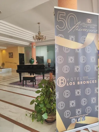 Los Bronces — Foto 9