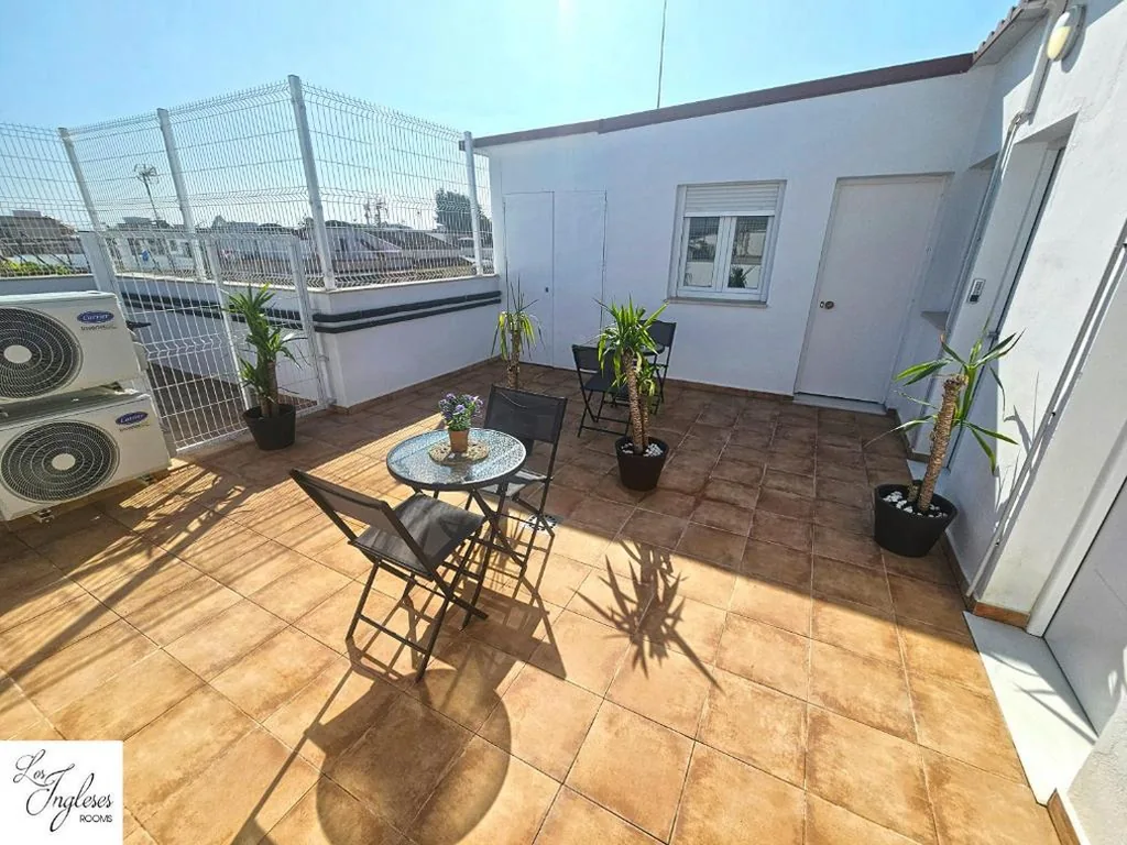 Camera matrimoniale con terrazza — Los ingleses rooms