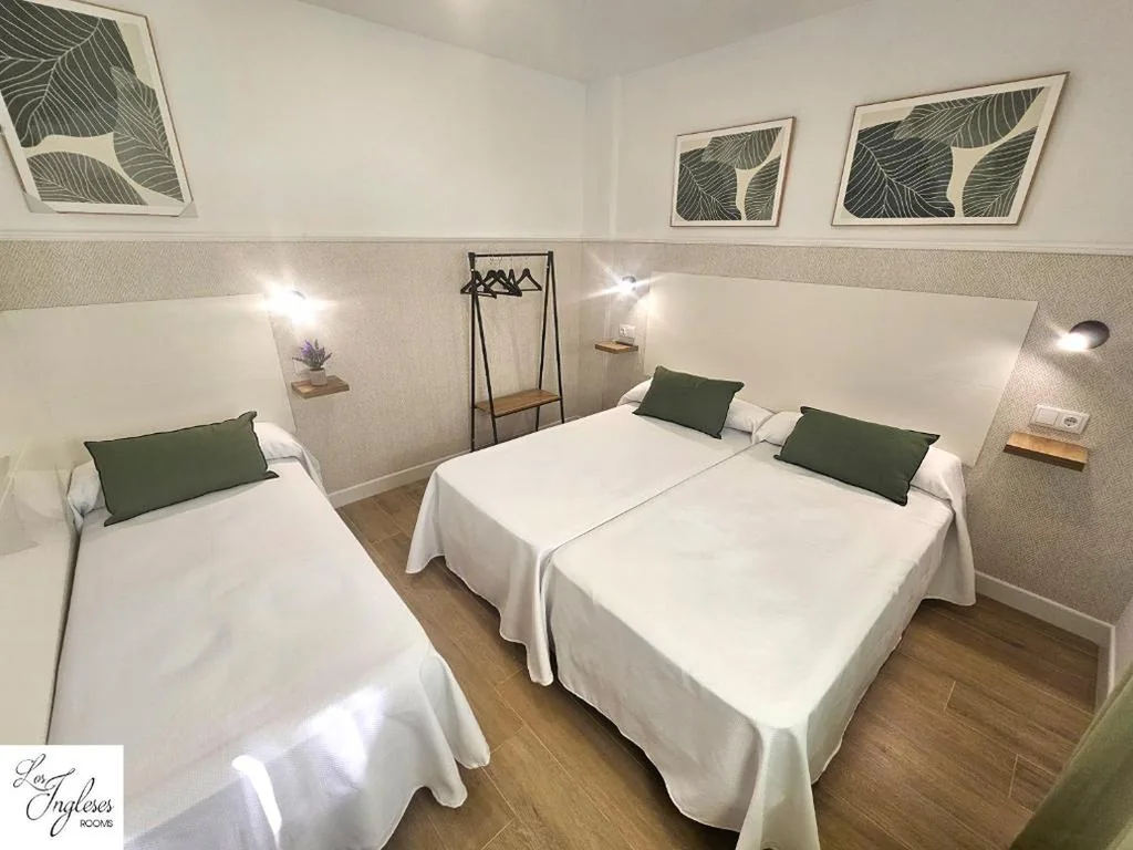 Camera tripla — Los ingleses rooms