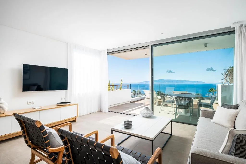 Suite de 1 dormitorio con vistas al mar — Los Jardines de Abama Suites & Villas