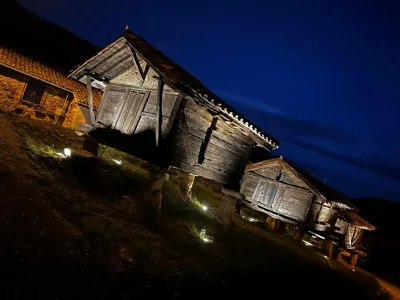 Los Tres Hórreos — Foto 11