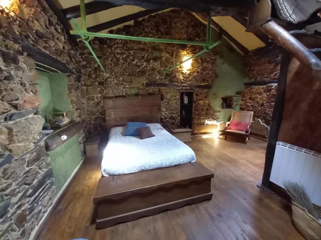 Triple Room — Louteiro de las Médulas