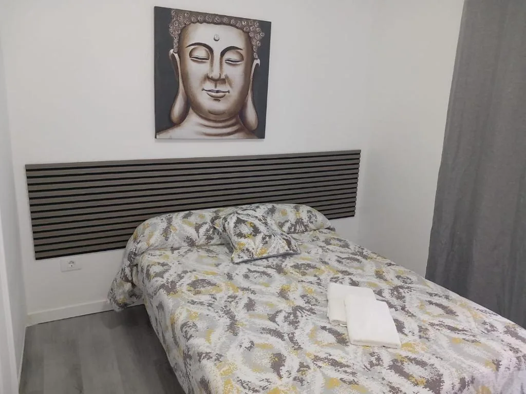 Habitación Doble con baño compartido — LPA Urban stay