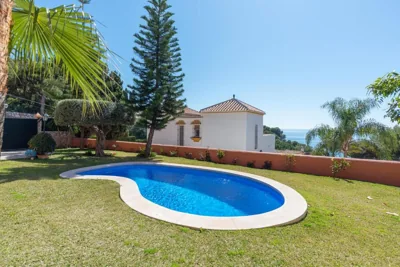 LU&CIA VILLA CANDADO — photo 10