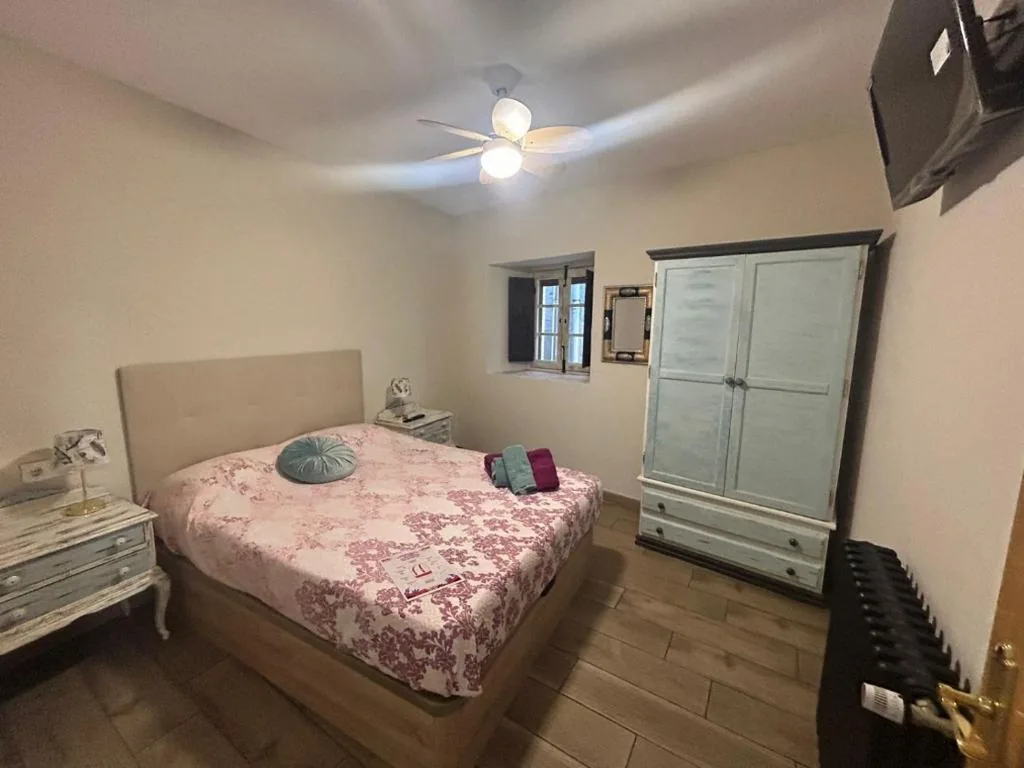 Standard-Doppelzimmer mit Ventilator — Lua Bierzo