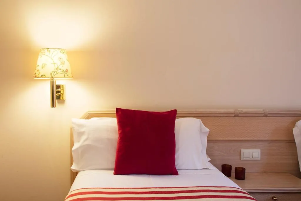 Quarto Triplo (2 adultos + 1 criança) — Luna Club Hotel Yoga & Spa 4Sup