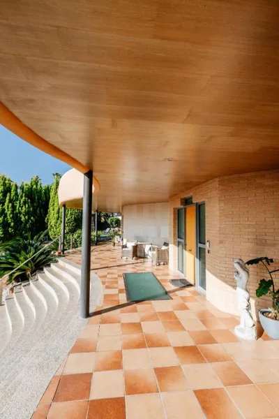 Lushville - Luxurious Villa with Pool in Valencia — photo 5