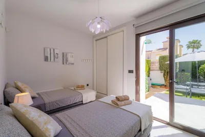 Luxe villa met verwarmd privé zwembad - Cabo Roig — foto 2