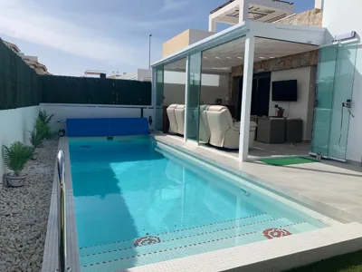 Luxe villa met verwarmd zwembad — foto 11