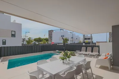 Luxueuze villa met verwarmd zwembad — foto 4