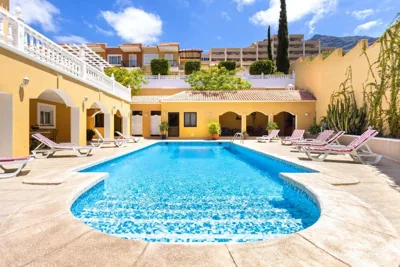 Luxurious villa 1,5 kilometers from Costa Adeje — foto 6