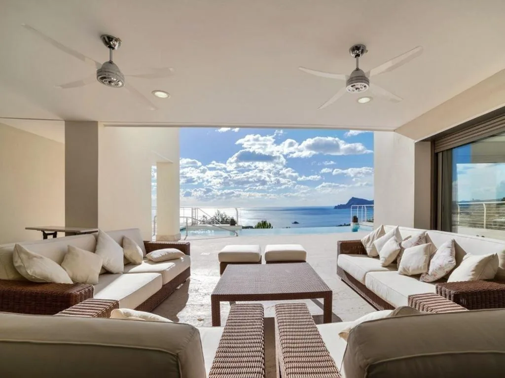 Villa — Luxurious villa in Altea Hills