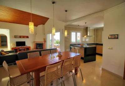 Luxurius Villa with private pool — 写真 5