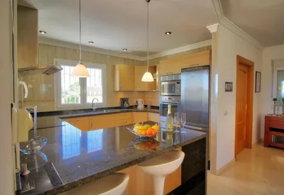 Luxurius Villa with private pool — 写真 12