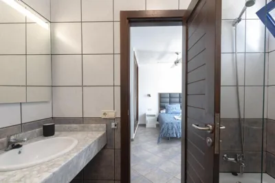 Luxury 3-bedroom villa with heated private pool - in Marina Rubicon, Playa Blanca, Lanzarote — foto 3