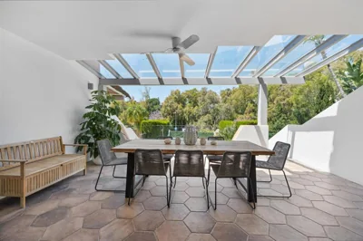 Luxury 5-Bedroom Townhouse in Puente Romano — photo 8