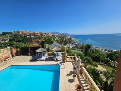Luxury Andalusian Villa with Panoramic Mediterranean Sea Views & Private Pool & Multi-Level Gardens — photo 4