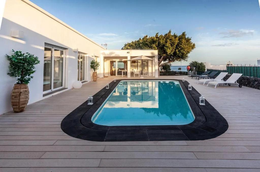 Villa — Luxury Casa El Marques