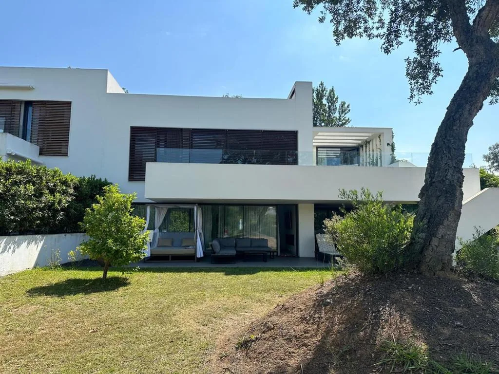 Villa — Luxury Golf Villa in Camiral Resort Area near Girona