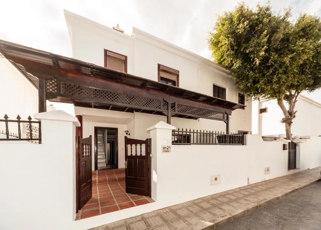 Casa con 3 camere da letto — Luxury House Grumete