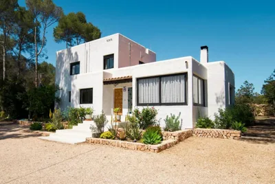 Luxury Ibiza Villa with Heated Pool & Outdoor Kitchen 8 Guests — foto 3