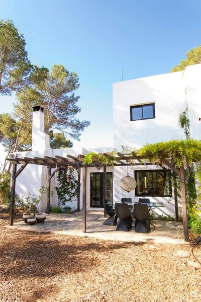 Luxury Ibiza Villa with Heated Pool & Outdoor Kitchen 8 Guests — foto 9
