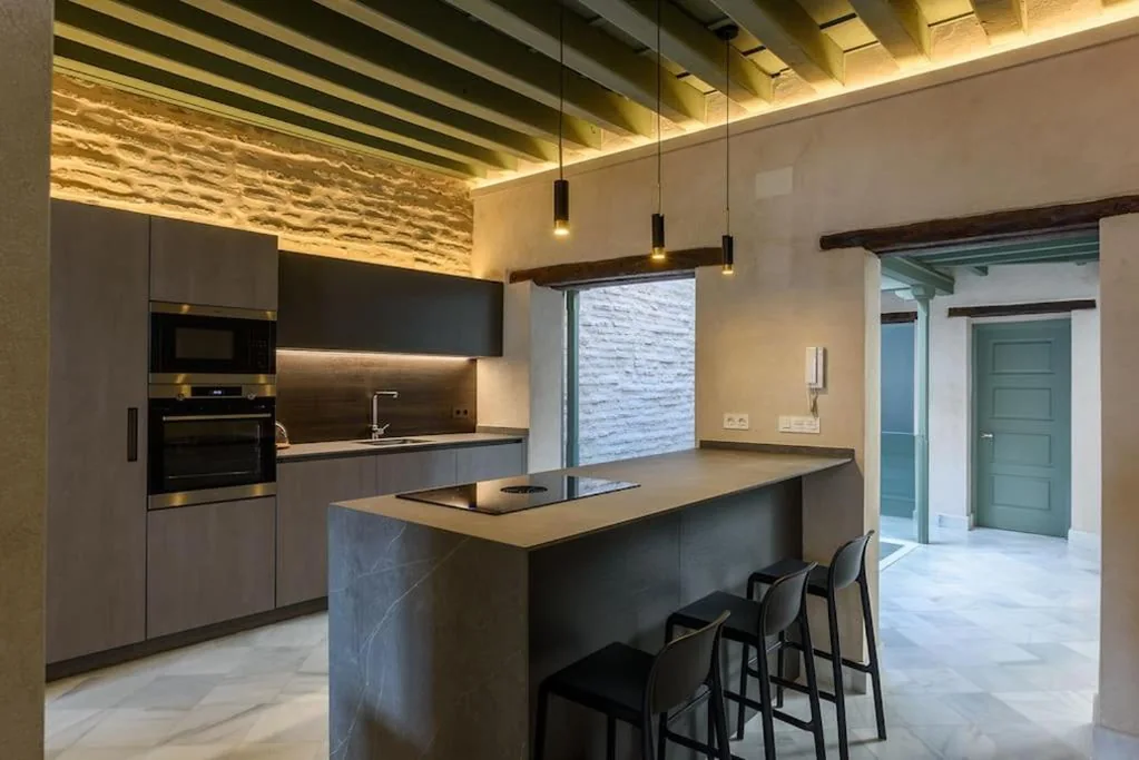 Villa — Luxury Palace Sevilla