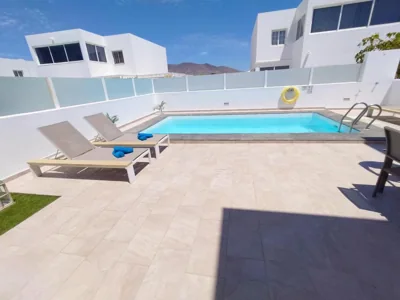 LUXURY RUBICON Jacuzzi y Piscina — foto 12