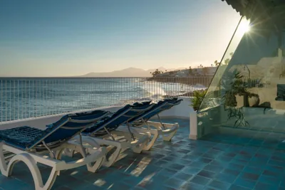 Luxury Sea Front Caleton 40 — Foto 6