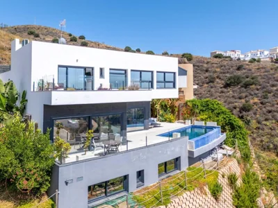 Luxury Seaview Villa Jensen - TCM — foto 4